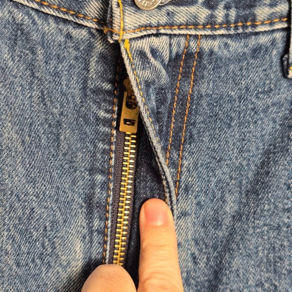 Levi Strauss 550 Jeans W38 L30 Blue Denim Relaxed Fit Basic Essential - Picture 6 of 16